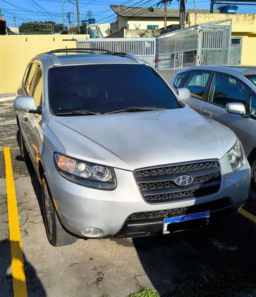 HYUNDAI SANTA FÉ 2.7 MPFI GLS 7 LUGARES V6 24V GASOLINA 4P AUTOMÁTICO HYUNDAI SANTA FÉ 2.7 MPFI GLS 7 LUGARES V6 24V GASOLINA 4P AUTOMÁTICO